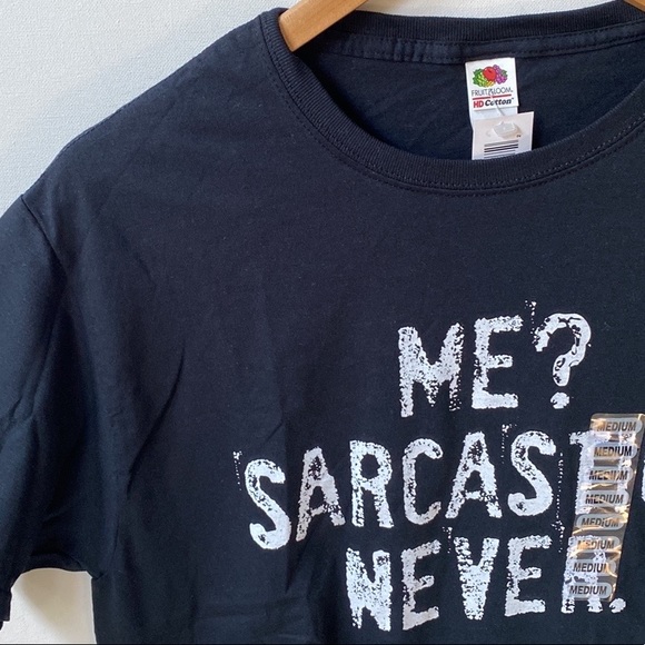 Fruit of the Loom Black graphic short sleeve tee, Size M, NWT - Picture 4 of 7